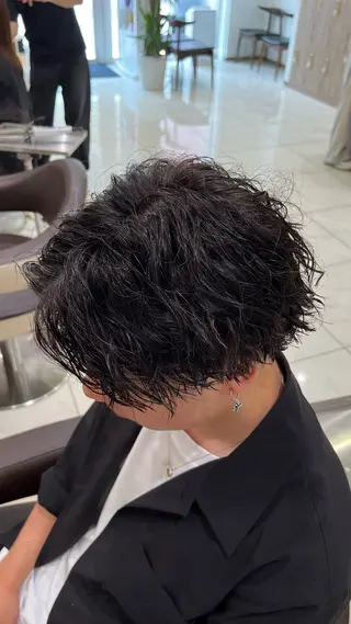 パーマ メンズ 【メンズパーマ✨️ フェザーパーマ】岩城のヘアスタイル