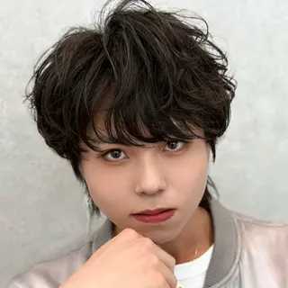 ミディアム カラー パーマ メンズ メンズZina代表 田端 麗治のヘアスタイル