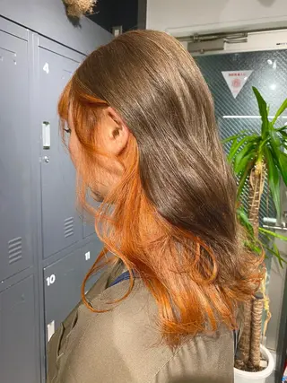 セミロング カラー M IIのヘアスタイル