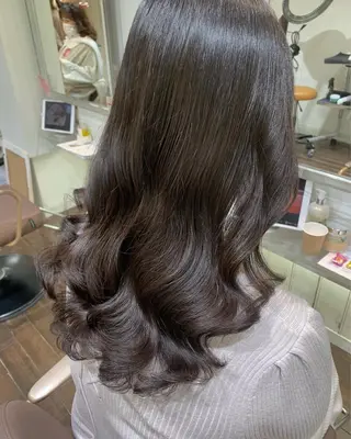 ロング パーマ GO TODAY シェアサロン 銀座Arc店所属・デジタルパーマ🫧 韓国風ヘア🫧サクラのヘアスタイル