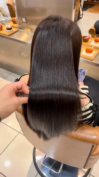 ロング アンルポン所属・unlepont 江坂[髪質改善]🪽のヘアスタイル