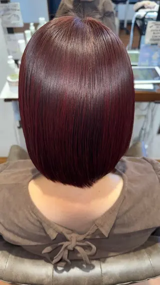 ミディアム いくみ/豊橋 /艶カラー/髪質改善のヘアスタイル