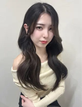 ロング レイヤー/くびれ巻き 三好悠生のヘアスタイル