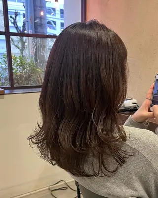 セミロング 田中 鈴乃のヘアスタイル