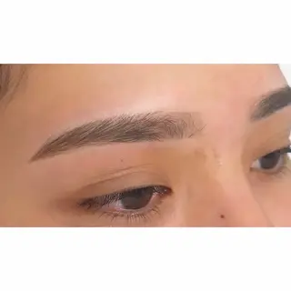 アイブロウ CHERIE luLu.所属・🖤 moe 🖤のマツエク・マツパデザイン