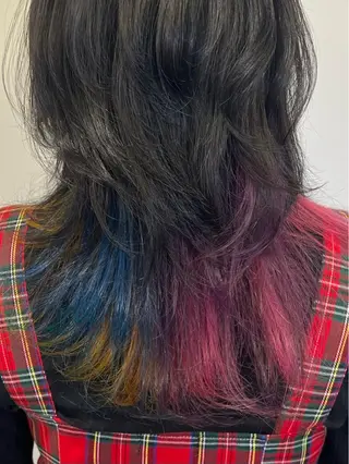 カラー イシイ ハルナ 🤍のヘアスタイル