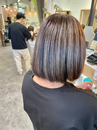 ショート カラー ブリーチ/ハイトーン 🌏💊RAINEのヘアスタイル