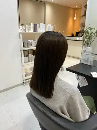 ロング カラー 諸岡 玲のヘアスタイル