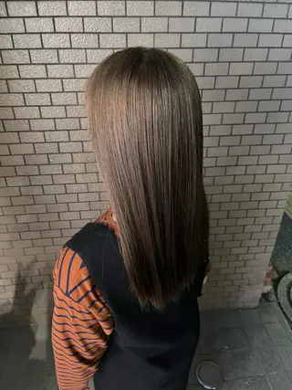 ロング カラー 艶髪/ハイトーン/ ヘアセット/モエノのヘアスタイル