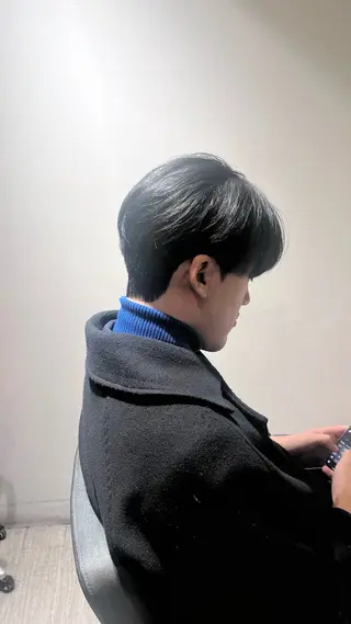 ショート パーマ メンズ特化 河内翔吾のヘアスタイル