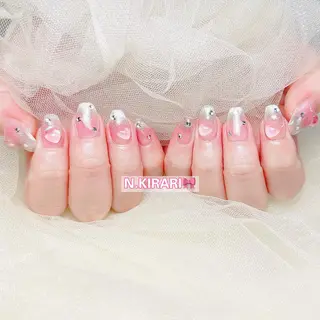 ネイル 🩷 Mio 🩷のネイルデザイン