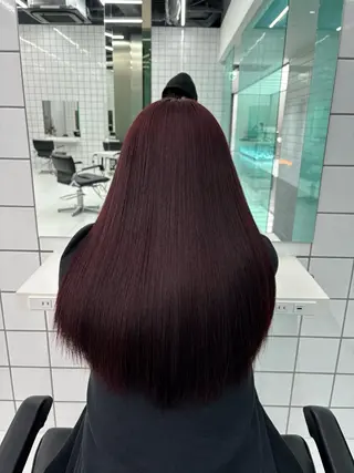 ロング カラー miyu’s渋谷所属・高崎 堅心のヘアスタイル