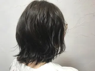 カラー 【Uneユヌ】菊地 春那のヘアスタイル
