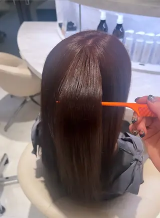 ミディアム KIND所属・KIND 佐藤 和奏のヘアスタイル