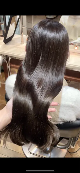 ロング カラー BEBE所属・ご新規様限定 透明感カラーKANAのヘアスタイル