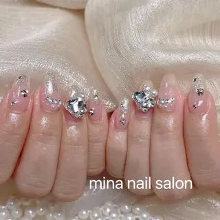 ネイル 🎀まゆ 🪽🐾のネイルデザイン