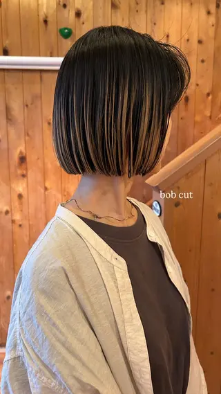 ミディアム 小倉 さりのヘアスタイル