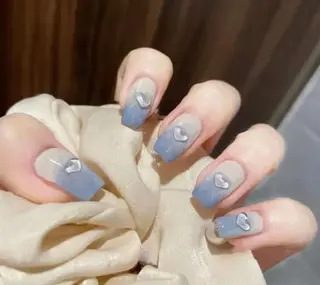 ネイル 🤩 Yuliaユリアのネイルデザイン