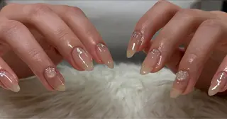 ネイル シオリ 🎀のネイルデザイン