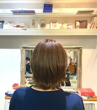 カラー 森田翔斗 顔周りレイヤーのヘアスタイル