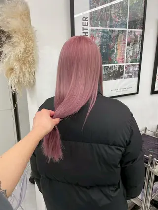 ロング カラー 笹木 小夏のヘアスタイル