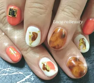 ネイル 小顔と腸の専門店 ラクーラビューティのエステ・リラクイメージ