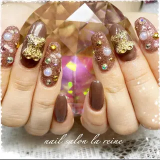 ネイル nail salon  la reine所属・nail salon la reineのネイルデザイン