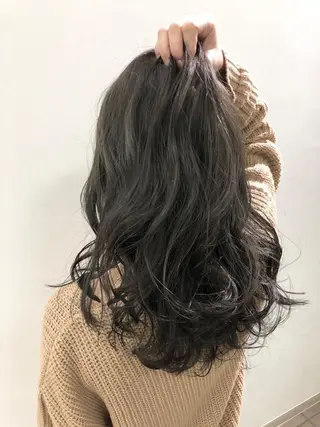 セミロング カラー brace今里店店長 加井直樹のヘアスタイル