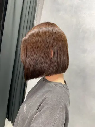 ショート LUNTY NAMBA 難波駅前店所属・透け感ベージュ 🪐REN🪐のヘアスタイル