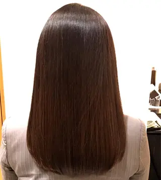 セミロング カラー 中村 研介のヘアスタイル