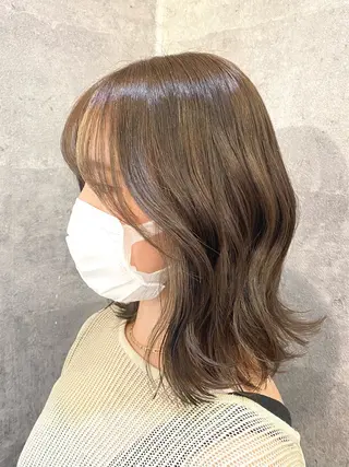 ミディアム カラー LATTE所属・𝑺𝒂𝒌𝒊 🩶マンツーマン施術のヘアスタイル
