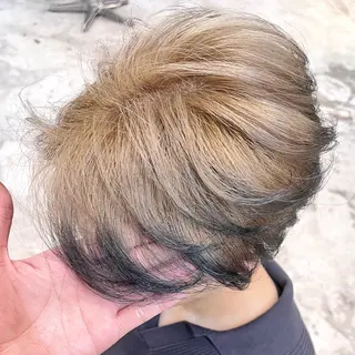 ショート カラー メンズ バレイヤージュ/ シャドウルーツ/安室のヘアスタイル