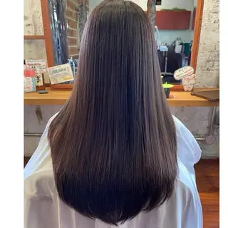ロング アレクサンドルカラーズもりの里所属・黒田 怜のヘアスタイル