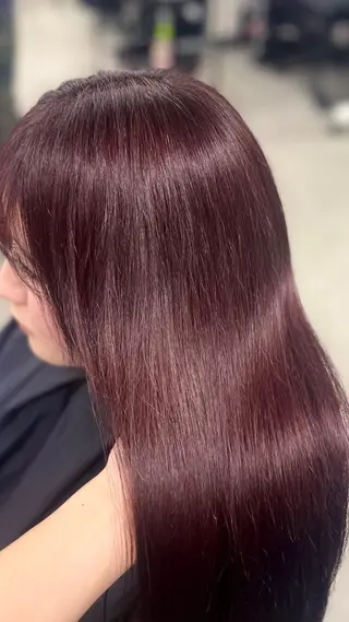 カラー まろっと🤍艶カラー yuune🤍のヘアスタイル
