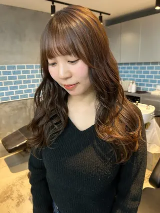 ロング カラー パーマ VIE表参道所属・艶感カラー/縮毛 矯正/りょお🫧のヘアスタイル