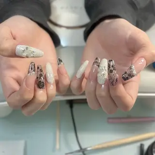 ネイル le'a moe KONAMIのネイルデザイン