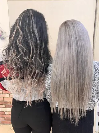 ロング 倉林隆一🐈 ダブルカラー/艶髪のヘアスタイル