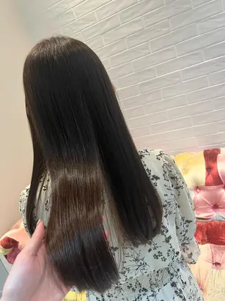 ロング カラー tomoka 推しカラーのヘアスタイル