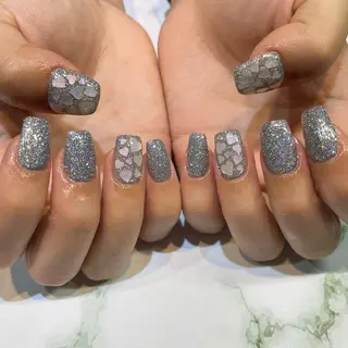 ネイル 糀屋 彩奈のネイルデザイン