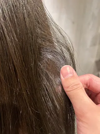 カラー tote. 成瀬晃のヘアスタイル