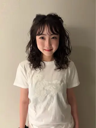 ミディアム パーマ 北村 寧々果のヘアスタイル