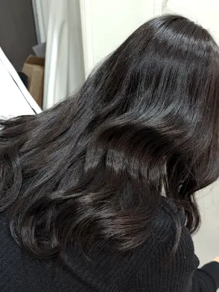 ロング カラー 🏹MIYU¦うるつ やカラー/抜け感ヘアのヘアスタイル