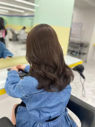 ロング カラー パーマ ヘアアレンジ メンズ キッズ ネイル マツエク・マツパ アイブロウ Lumo所属・💖横浜ブリーチなし 💖MIHOのヘアスタイル