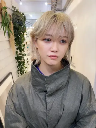 ミディアム カラー AiM 大名　似合わせカットのヘアスタイル