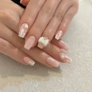 ミディアム nanami 🐣のネイルデザイン