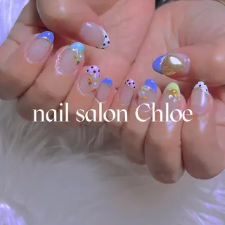 ネイル 鈴木 利奈のネイルデザイン