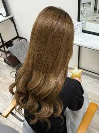 シールエクステ専門サロンSHOWROOM所属・シールエクステ専門店 🦋YAYOI🦋のヘアスタイル