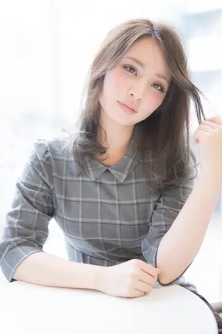 ミディアム ba-boo 広島のヘアスタイル