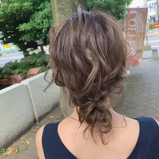 ミディアム ヘアアレンジ flocci🌙 フロクシのヘアスタイル