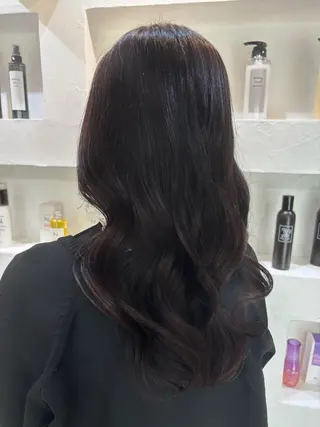 ロング 顔周りのデザイン特化 井手麻梨栄のヘアスタイル